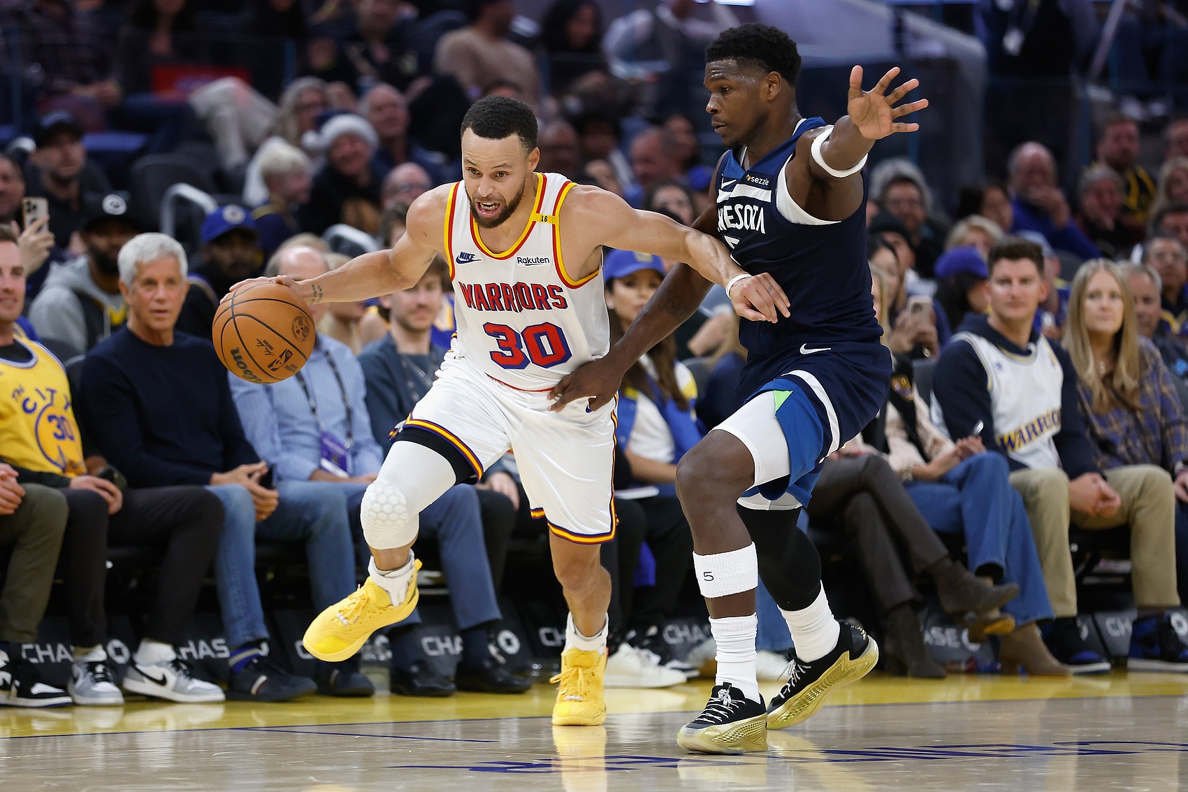 库里的完美谢幕也许不是第五冠！像科比&amp;司机一样淡出也是他所爱